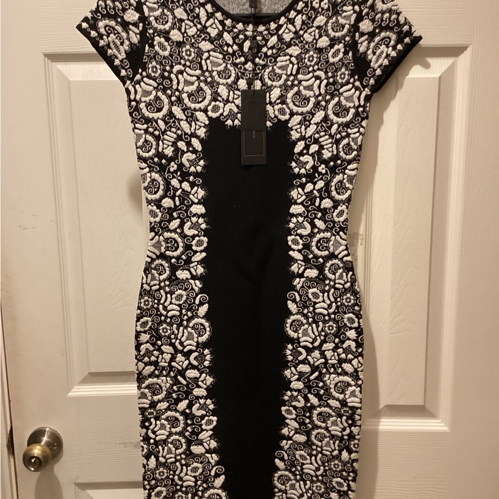 Bcbg Body Con Dress Size Small